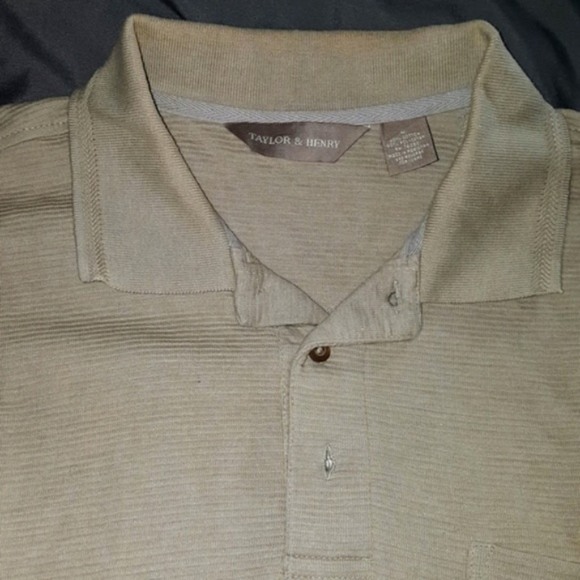 Taylor and Henry Short Sleeve - Picture 4 of 4